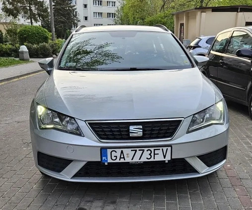 Seat Leon cena 32800 przebieg: 269790, rok produkcji 2017 z Gdańsk małe 106